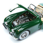 Название: Jaguar XK 120 Roadster (1951) - Bburago, Артикул: 18-22018 Collezione ( B ), Цена: 3 499