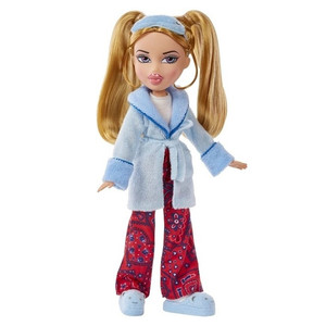 Кукла Bratz Хлоя Slumber Party с аксессуарами Кукла Bratz Хлоя Slumber Party с аксессуарами