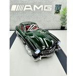 Название: Машинка металлическая Mercedes-Benz 300SL, Артикул: 18-22023 SL Collection ( B ) w/o stand, Цена: 3 299