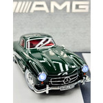 Название: Машинка металлическая Mercedes-Benz 300SL, Артикул: 18-22023 SL Collection ( B ) w/o stand, Цена: 3 299